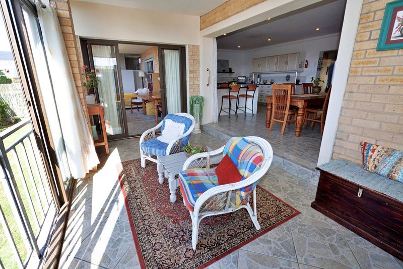 4 Bedroom Property for Sale in Stilbaai Wes Western Cape